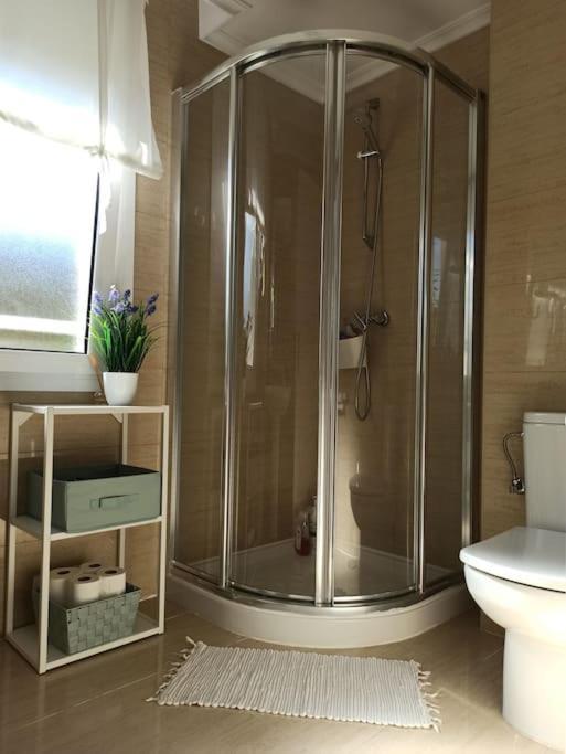 Ferienwohnung Bajo Con Jardin Privado Santander Exterior foto