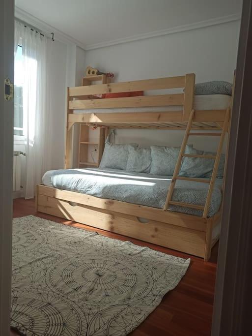 Ferienwohnung Bajo Con Jardin Privado Santander Exterior foto
